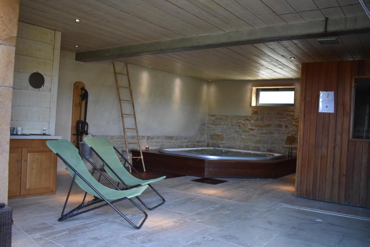 Gite Stone & Spa Chasselay Bagian luar foto