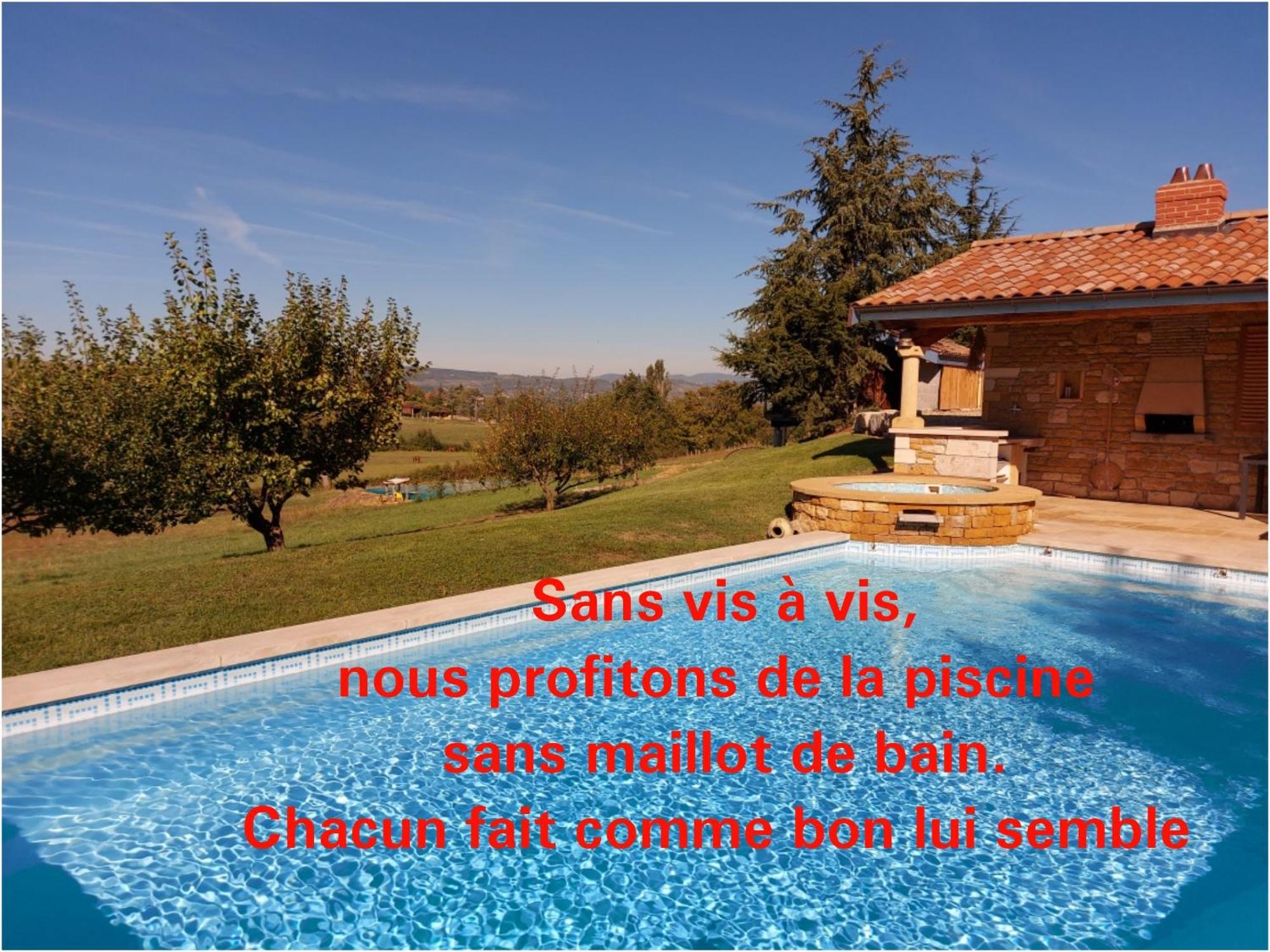Gite Stone & Spa Chasselay Bagian luar foto